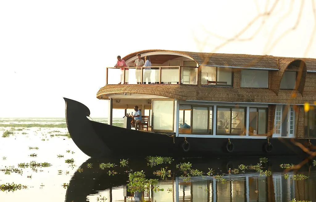 In My Place Houseboats Alappuzha Botel